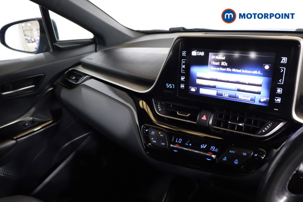 Used Toyota C-HR 2018 for sale - 77519874: Photo 11