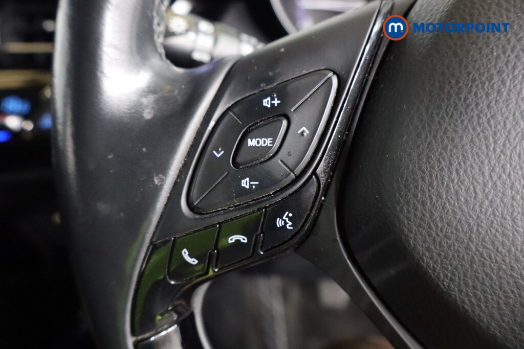 Used Toyota C-HR 2018 for sale - 77519874: Photo 19