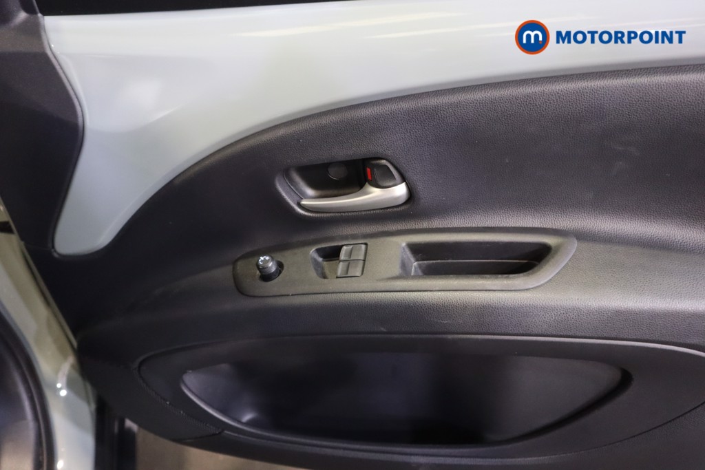 Used Toyota Aygo X 2024 for sale - 76653683: Photo 17