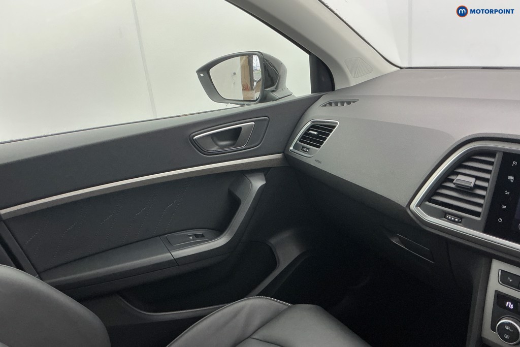 Used SEAT Ateca 2024 for sale - 76889968: Photo 25