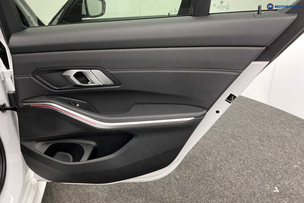 Used BMW 3 Series 2021 for sale - 77691896: Photo 33