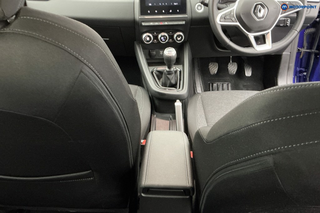 Used Renault Clio 2022 for sale - 76933616: Photo 18