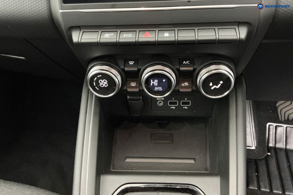 Used Renault Clio 2022 for sale - 76933616: Photo 23