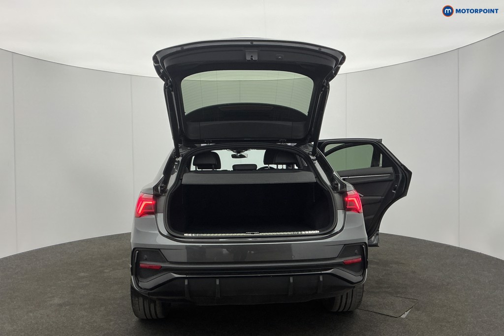 Used Audi Q3 2023 for sale - 77849010: Photo 12