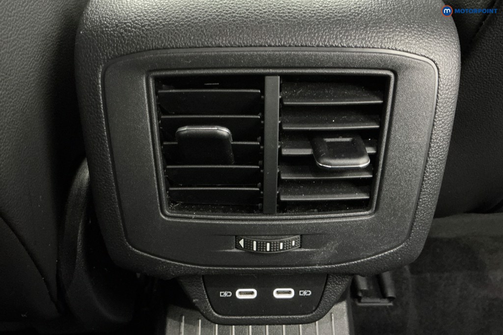 Used Volkswagen T-Roc 2021 for sale - 77211152: Photo 21