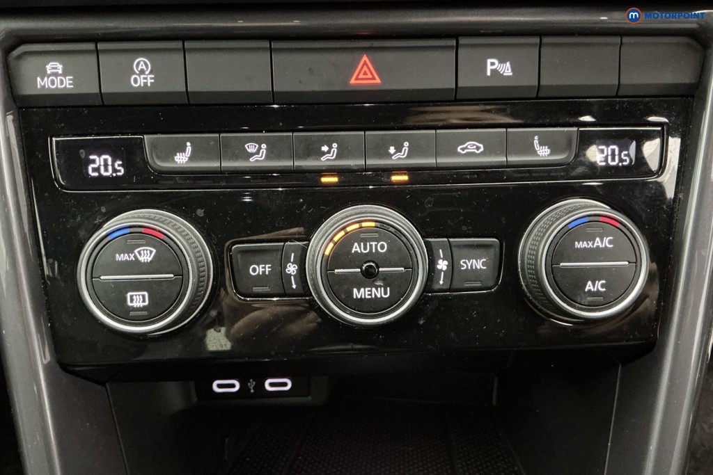 Used Volkswagen T-Roc 2021 for sale - 77211152: Photo 25