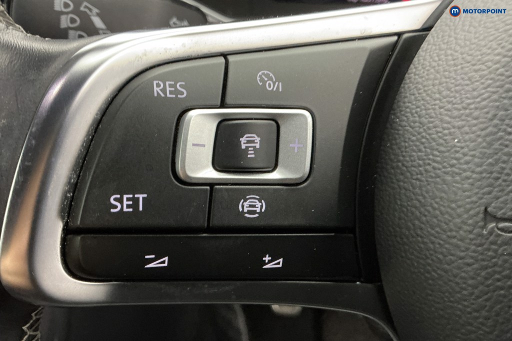 Used Volkswagen T-Roc 2021 for sale - 77211152: Photo 27