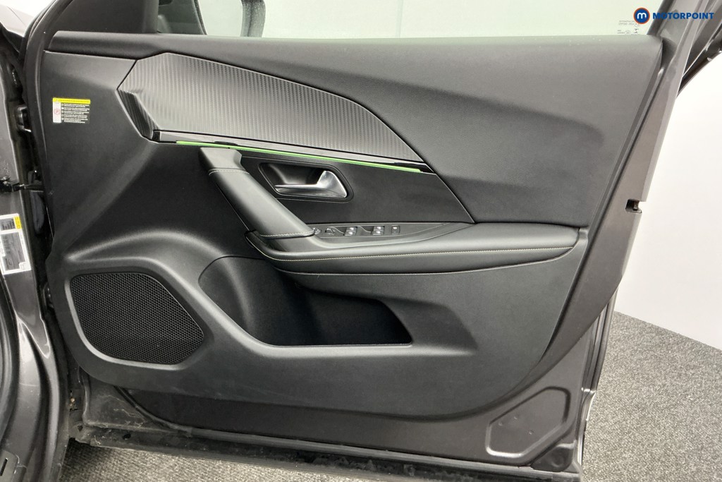 Used Peugeot 2008 2022 for sale - 77069472: Photo 32