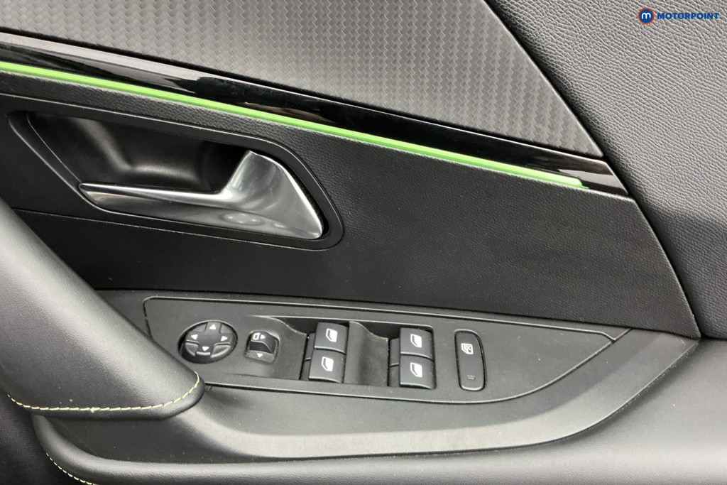 Used Peugeot 2008 2022 for sale - 77069472: Photo 33