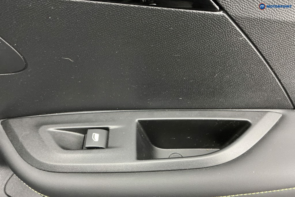 Used Peugeot 2008 2022 for sale - 77069472: Photo 35