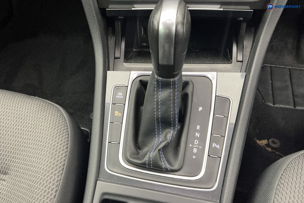 Used Volkswagen Golf 2020 for sale - 77286686: Photo 25