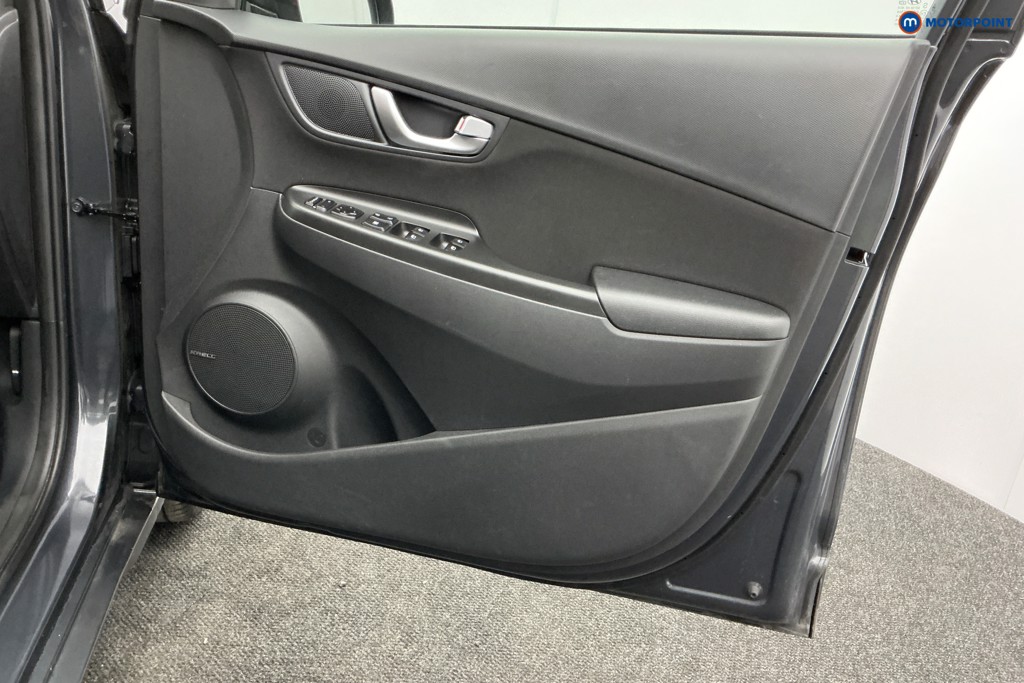 Used Hyundai KONA 2022 for sale - 76984972: Photo 30