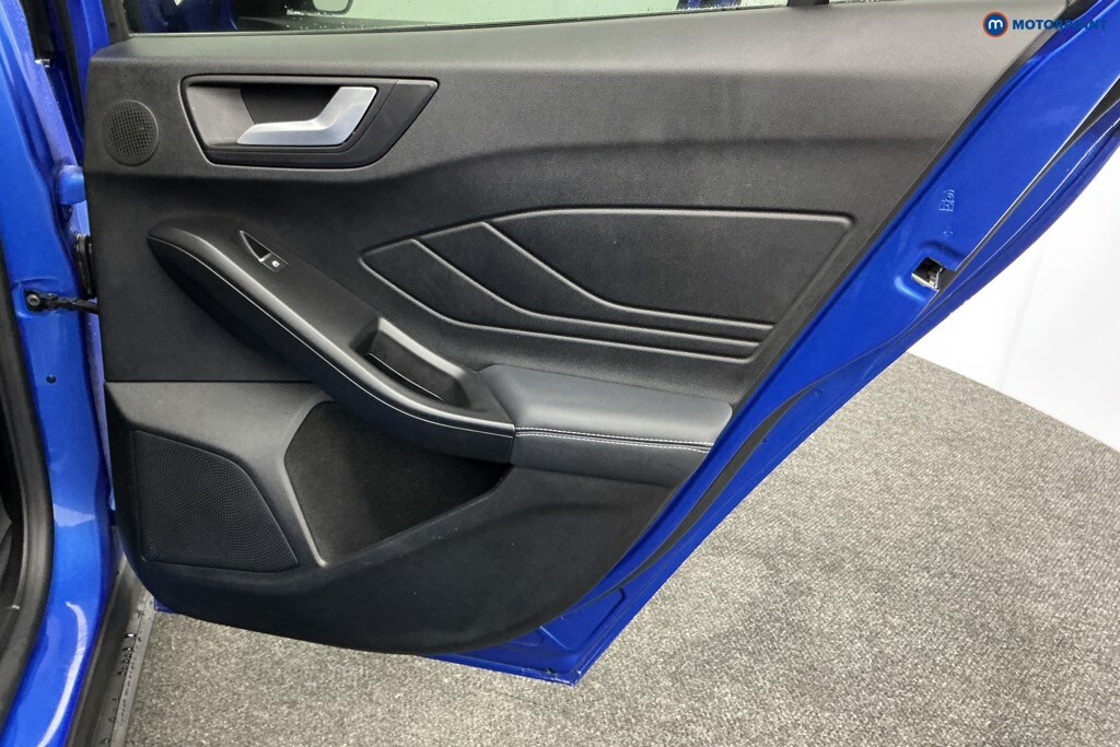 Used Ford Focus 2023 for sale - 76946205: Photo 32