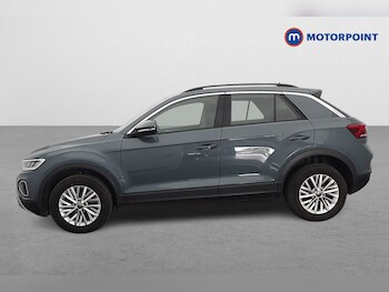 Used Volkswagen T-Roc 2023 for sale - 78963876: Photo