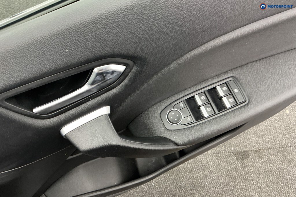 Used Renault Captur 2022 for sale - 76628435: Photo 29