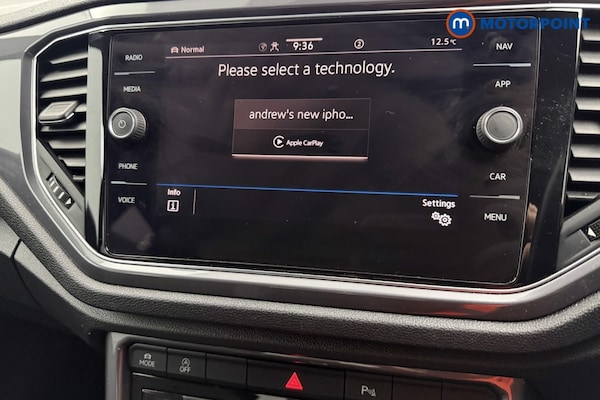 Used Volkswagen T-Roc 2021 for sale - 76209717: Photo 20