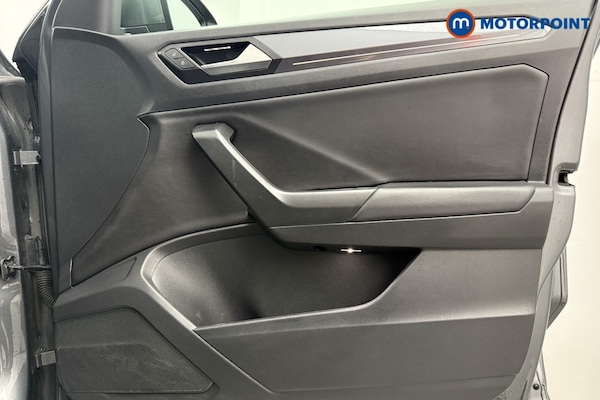 Used Volkswagen T-Roc 2021 for sale - 76209717: Photo 27