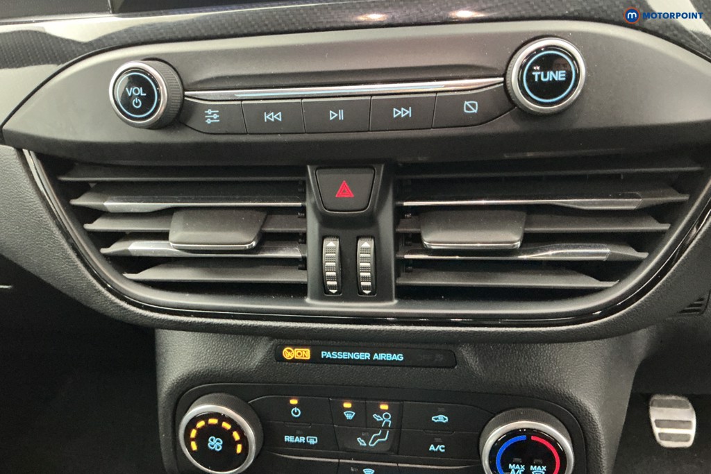 Used Ford Focus 2020 for sale - 76402785: Photo 25