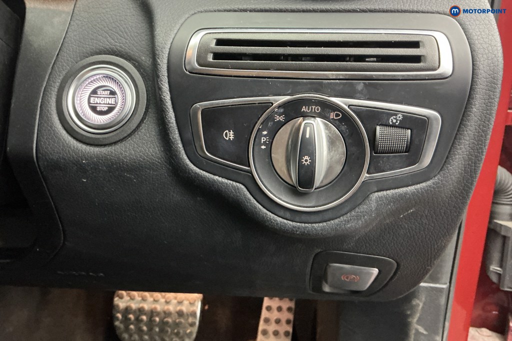 Used Mercedes-Benz C Class 2019 for sale - 77763945: Photo 33