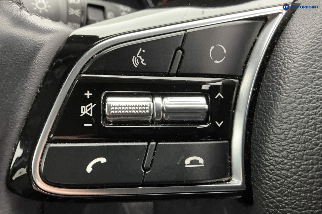 Used Kia XCeed 2022 for sale - 76831143: Photo 27