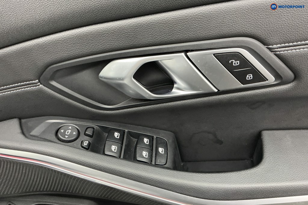 Used BMW 3 Series 2021 for sale - 77036994: Photo 31