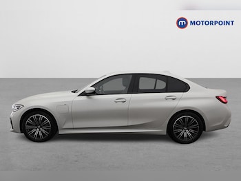 Used BMW 3 Series 2021 for sale - 77036994: Photo