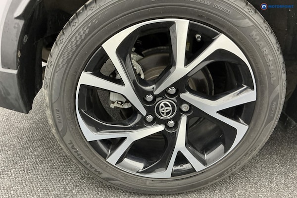 Used Toyota C-HR 2017 for sale - 76290755: Photo 40