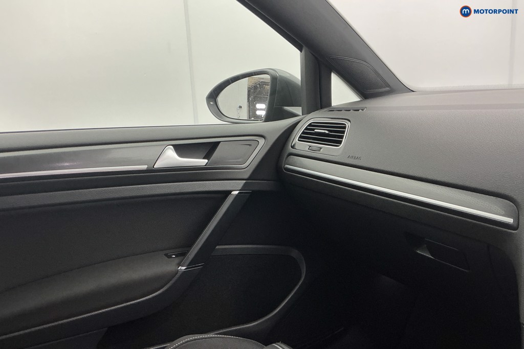 Used Volkswagen Golf 2017 for sale - 78012164: Photo 24