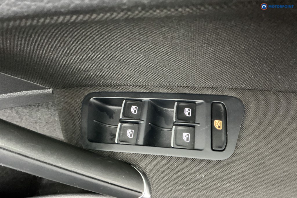 Used Volkswagen Golf 2017 for sale - 78012164: Photo 29