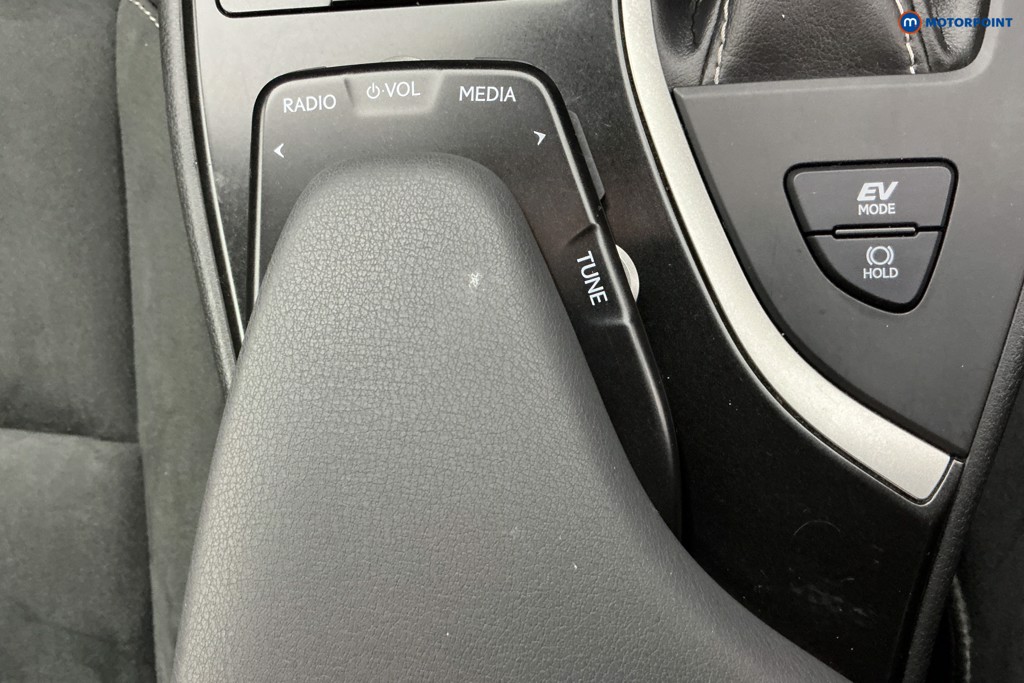 Used Lexus UX 2021 for sale - 77033947: Photo 24