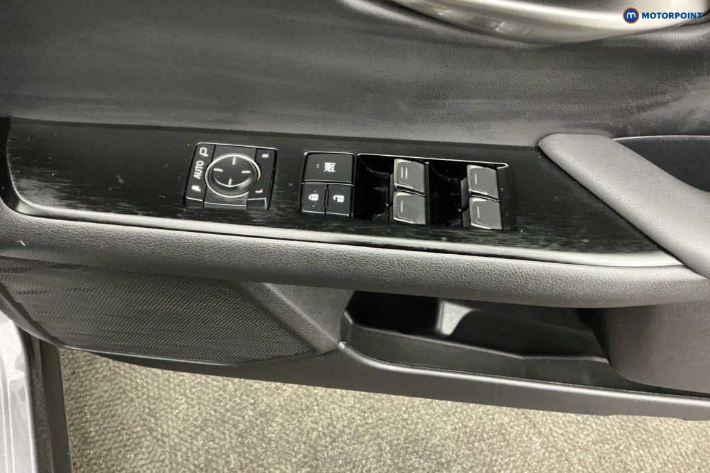 Used Lexus UX 2023 for sale - 78039812: Photo 40