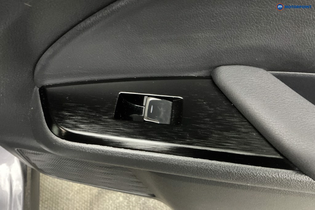 Used Lexus UX 2023 for sale - 78039812: Photo 42