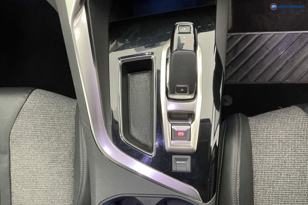 Used Peugeot 3008 2018 for sale - 77106687: Photo 25