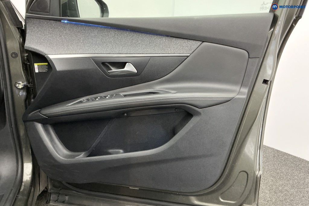 Used Peugeot 3008 2018 for sale - 77106687: Photo 33