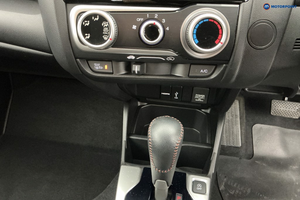 Used Honda Jazz 2019 for sale - 77161192: Photo 29