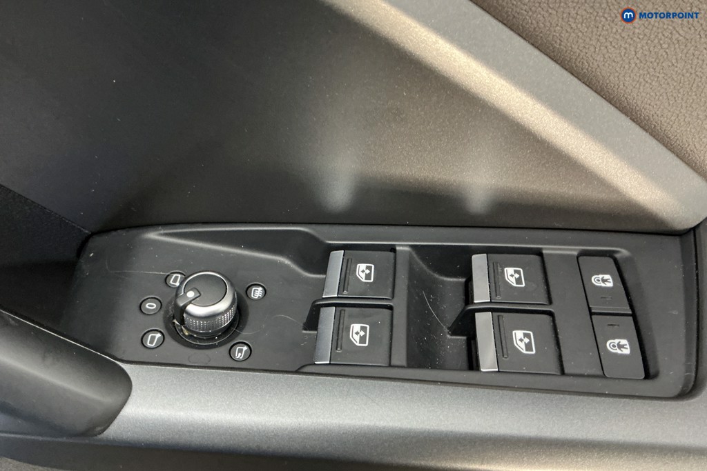 Used Audi Q3 2020 for sale - 76933622: Photo 29