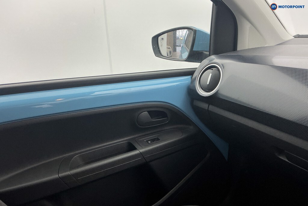 Used Volkswagen up! 2022 for sale - 77399568: Photo 25