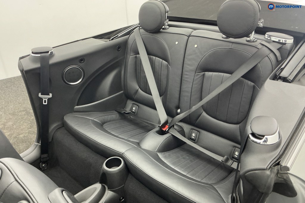 Used MINI Convertible 2019 for sale - 77814822: Photo 13