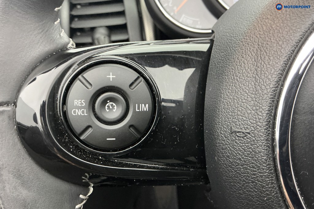 Used MINI Convertible 2019 for sale - 77814822: Photo 36