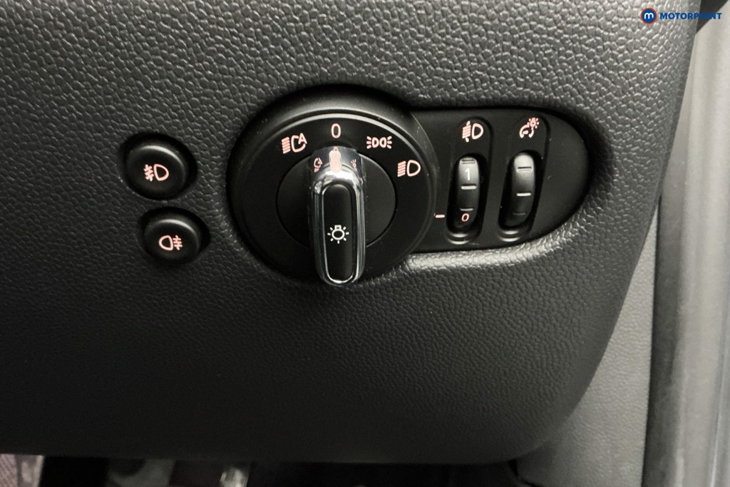 Used MINI Convertible 2019 for sale - 77814822: Photo 38