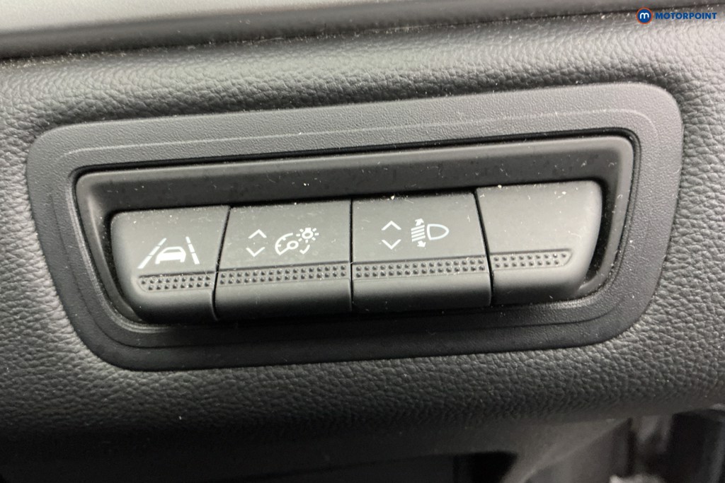 Used Renault Captur 2024 for sale - 77199070: Photo 35