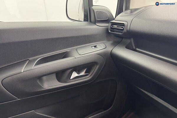 Used Citroen Berlingo 2025 for sale - 76131822: Photo 24