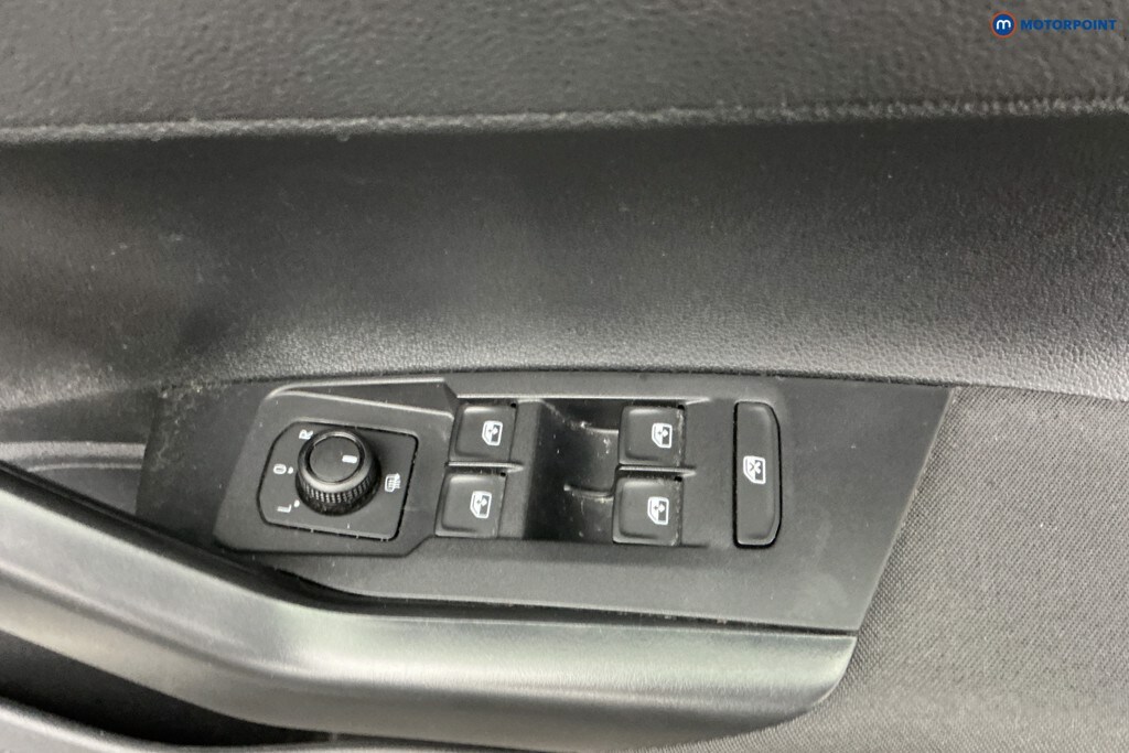 Used Volkswagen Polo 2021 for sale - 77747227: Photo 33