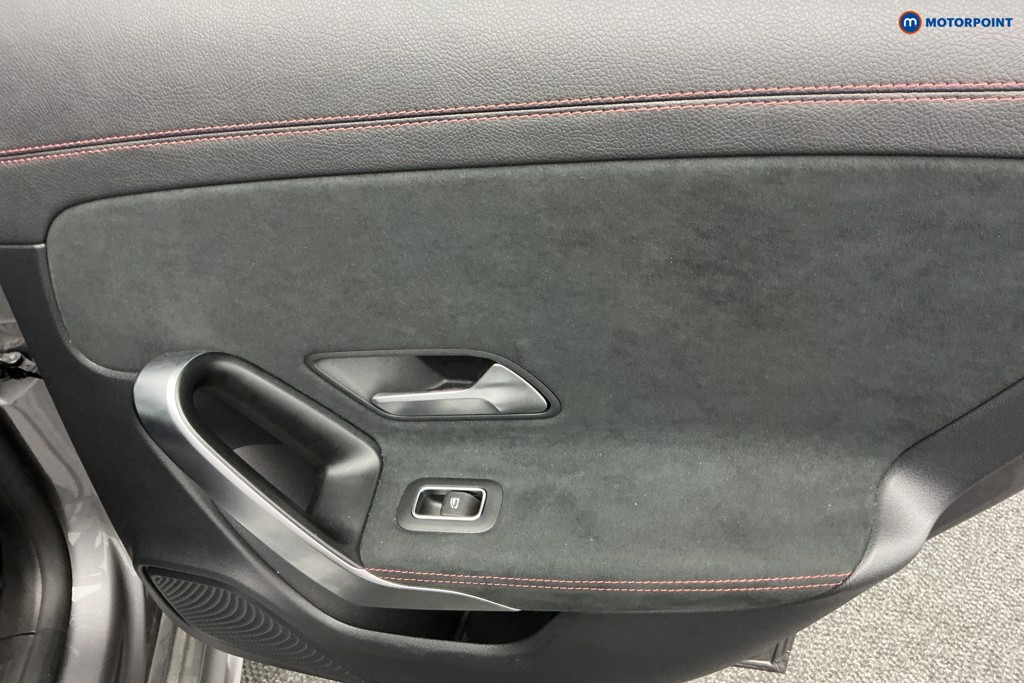Used Mercedes-Benz CLA 2023 for sale - 76303351: Photo 31