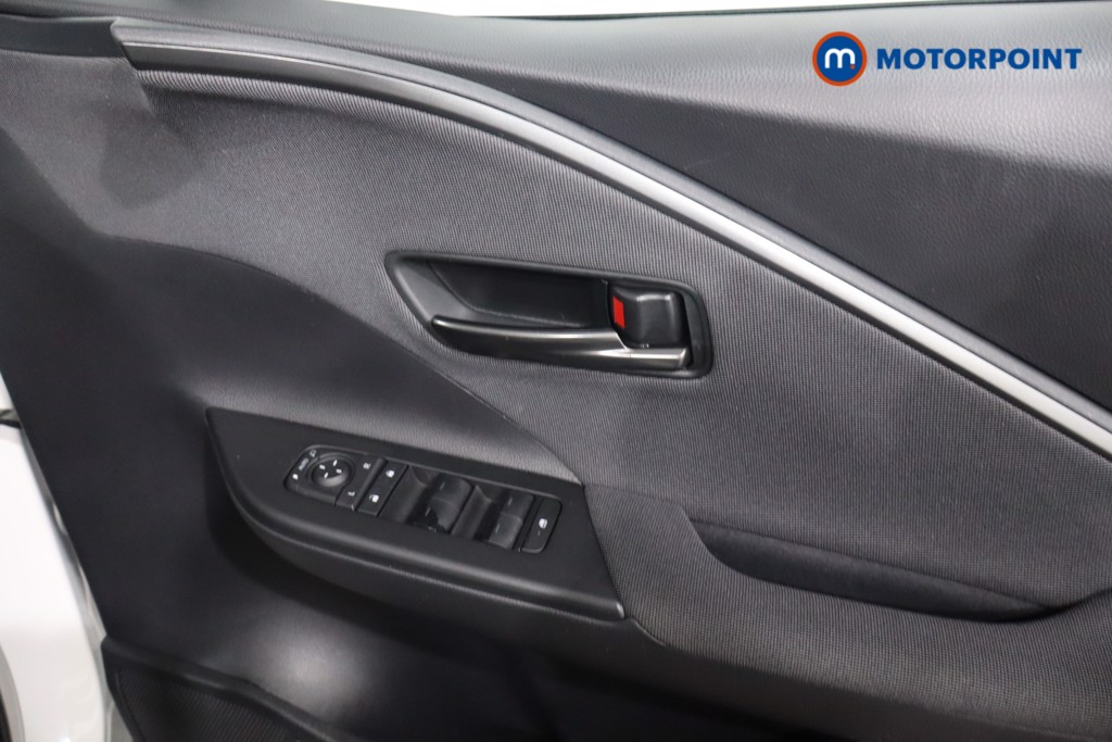 Used Toyota C-HR 2024 for sale - 77301445: Photo 30