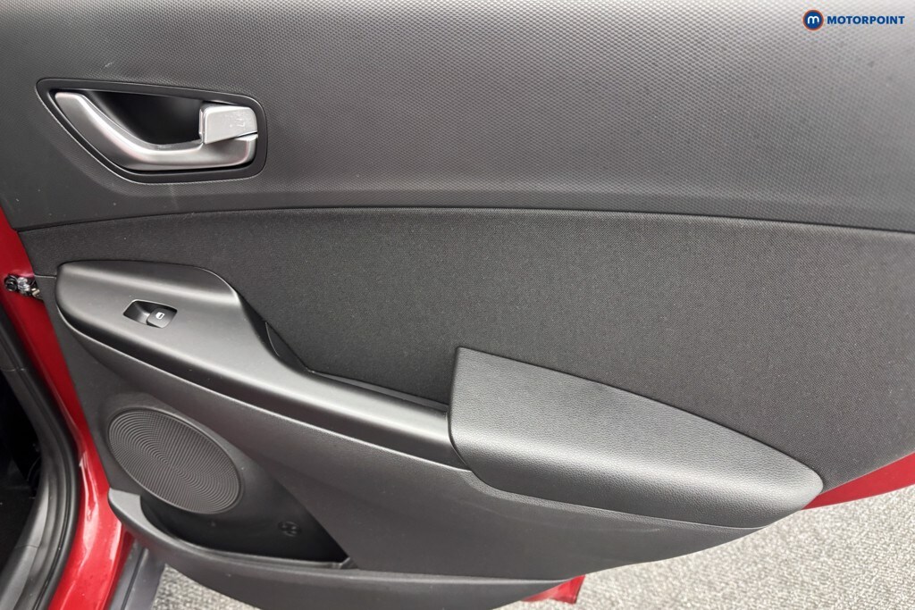 Used Hyundai KONA 2022 for sale - 76067842: Photo 32