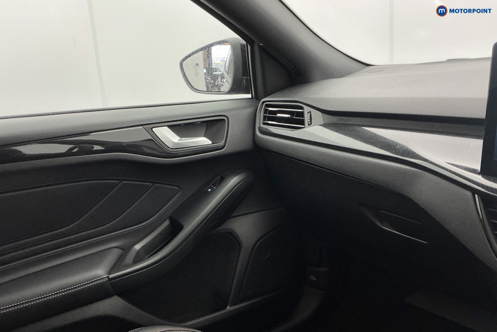 Used Ford Focus 2022 for sale - 77691700: Photo 30