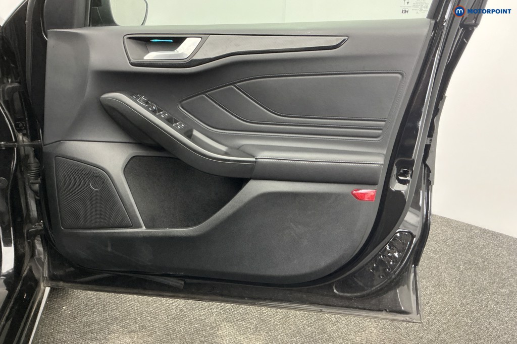 Used Ford Focus 2022 for sale - 77691700: Photo 34