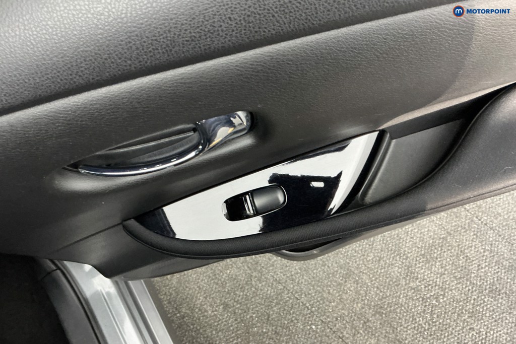 Used Nissan Leaf 2022 for sale - 76641353: Photo 31