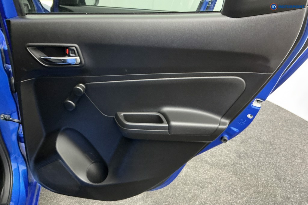 Used Suzuki Swift 2022 for sale - 76934026: Photo 32